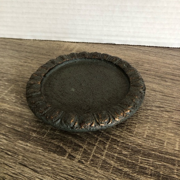 Vtg Heavy Cast Metal Footed Candle Holder - Picture 9 of 9